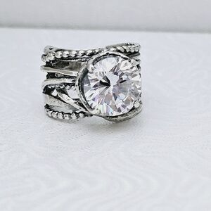 Sterling Silver Solitaire CZ Crisscross Wide Band Ring Size 7.5  Silpada?